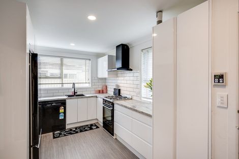 Photo of property in 4/606 Heretaunga Street East, Parkvale, Hastings, 4122