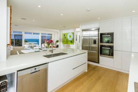 Photo of property in 2/34 Whitby Crescent, Mairangi Bay, Auckland, 0630