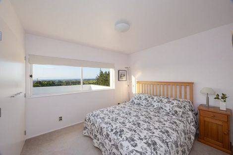 Photo of property in 107 Ngahere Park Road, Turitea, Palmerston North, 4472