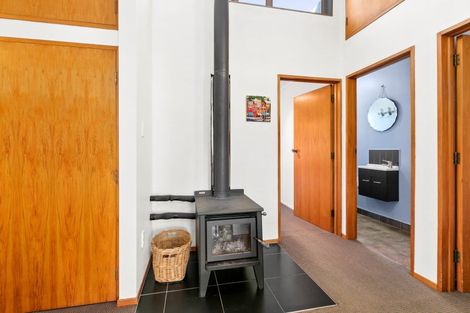 Photo of property in 17d Holyrood Terrace, Waipukurau, 4200