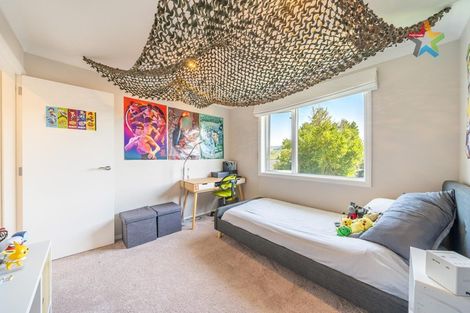 Photo of property in 2 Otira Grove, Kelson, Lower Hutt, 5010