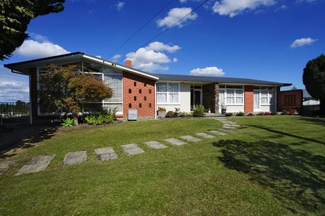 Photo of property in 49 Forest Lake Road, Maeroa, Hamilton, 3200