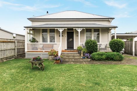 Photo of property in 81 Nelson Crescent, Napier South, Napier, 4110