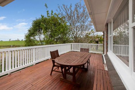 Photo of property in 1216 Main North Road, Urenui, 4375