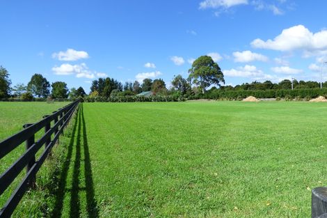 Photo of property in 2 Puriri Park Lane, Waipapa, 0230