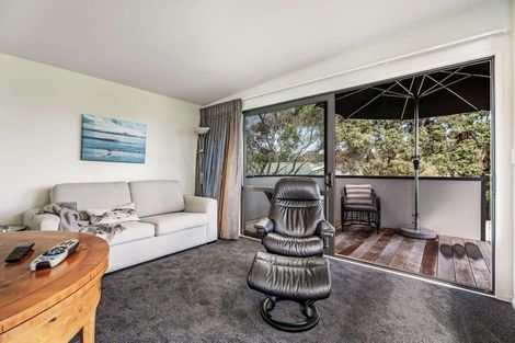 Photo of property in 6 Endeavour Place, Cooks Beach, Whitianga, 3591