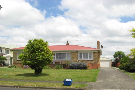 Photo of property in 71 Wellington Street, Pukekohe, 2120
