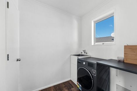 Photo of property in 4 Puketotara Street, Highlands Park, New Plymouth, 4312