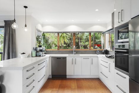 Photo of property in 235a Titirangi Road, Titirangi, Auckland, 0604