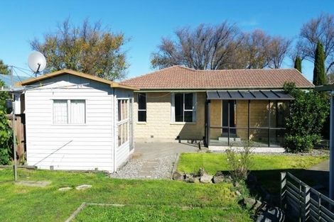 Photo of property in 7 Betula Place, Parklands, Christchurch, 8083