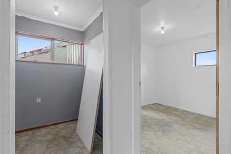 Photo of property in 20 Kinross Street, Levin, 5510