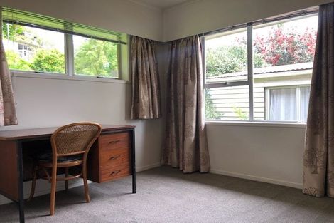 Photo of property in 1/7 Downing Street, Glenfield, Auckland, 0629