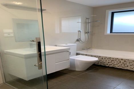 Photo of property in 1/14 Peel Street, Strowan, Christchurch, 8052