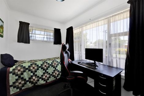 Photo of property in 60 Egmont Street, Hawera, 4610