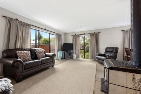 Photo of property in 36 Riverbank Street, Ebdentown, Upper Hutt, 5018