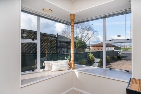 Photo of property in 126 John F Kennedy Drive, Milson, Palmerston North, 4414