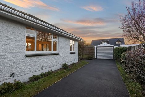 Photo of property in 51 Liverton Crescent, Bishopdale, Christchurch, 8053