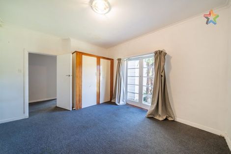 Photo of property in 88 Stokes Valley Road, Stokes Valley, Lower Hutt, 5019