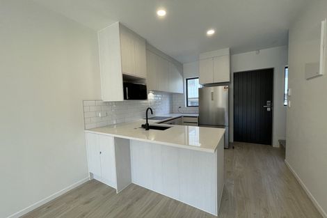 Photo of property in 16 Toanga Place, Mount Wellington, Auckland, 1062