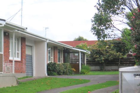 Photo of property in 27 Whitaker Street, Otumoetai, Tauranga, 3110