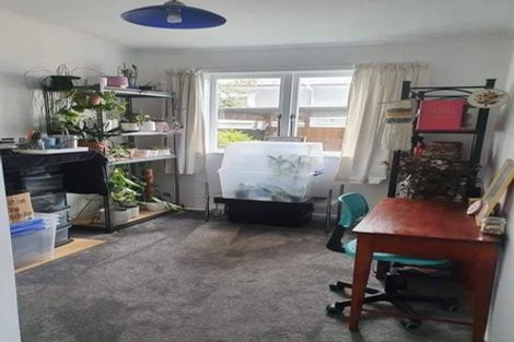 Photo of property in 1/59 Woodside Road, Massey, Auckland, 0614