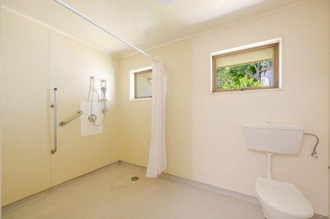 Photo of property in 16 Anderson Road, Taradale, Napier, 4112