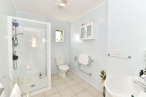 Photo of property in 30 Midshipman Court, Gulf Harbour, Whangaparaoa, 0930