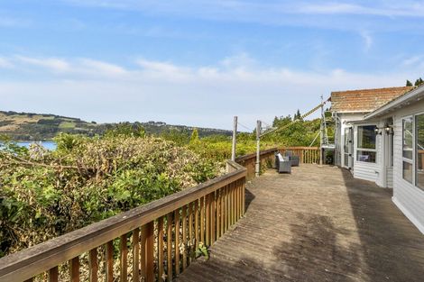 Photo of property in 32 Adderley Terrace, Ravensbourne, Dunedin, 9022