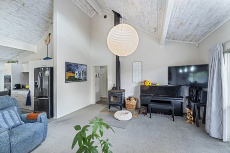 Photo of property in 19 Carina Way, Whitianga, 3510