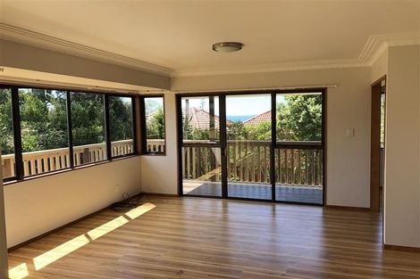 Photo of property in 2/3 Rae Road, Campbells Bay, Auckland, 0620