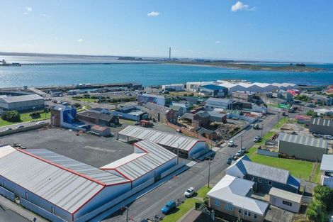 Photo of property in 72 Barrow Street, Bluff, 9814