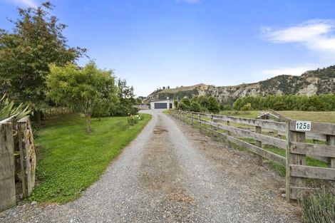 Photo of property in 125b Rowes Road, Hunterville, 4785