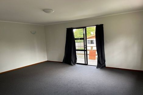 Photo of property in 12 Manor Place, Bader, Hamilton, 3206