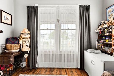 Photo of property in 81 Nelson Crescent, Napier South, Napier, 4110