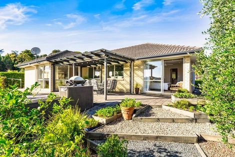 Photo of property in 3 Fendalton Place, Hatfields Beach, Orewa, 0931