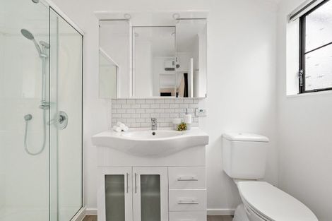 Photo of property in 25 Satara Crescent, Khandallah, Wellington, 6035