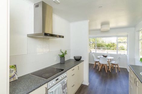 Photo of property in 33 Kopara Grove, Stokes Valley, Lower Hutt, 5019