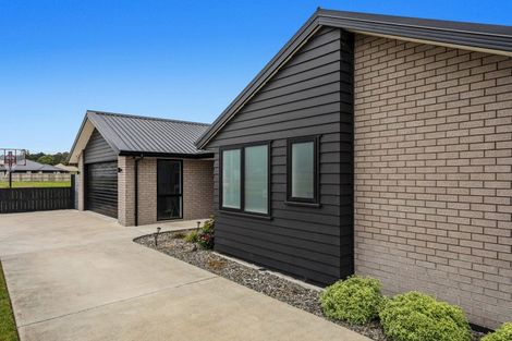 Photo of property in 6 Tiwhatiwha Crescent, Kawerau, 3127