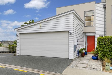 Photo of property in 22/40 Scarlet Oak Drive, Schnapper Rock, Auckland, 0632
