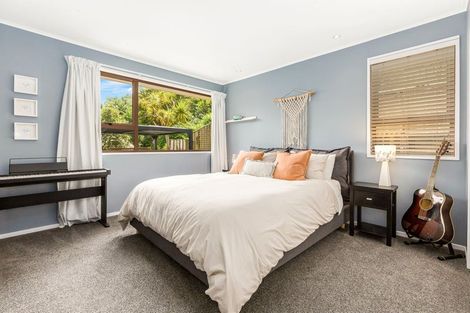 Photo of property in 9 Ayton Drive, Whitby, Porirua, 5024