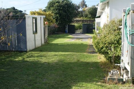 Photo of property in 41 Ngaio Street, Otaki Beach, Otaki, 5512