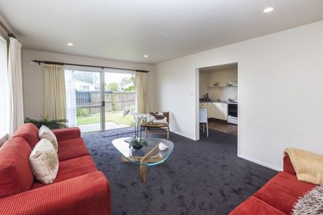 Photo of property in 32 Claymore Street, Woolston, Christchurch, 8062