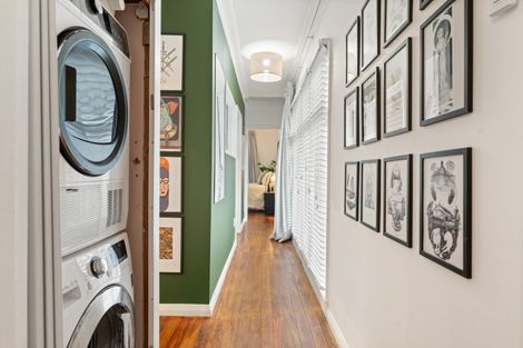 Photo of property in 43 Duckworth Street, Andersons Bay, Dunedin, 9013