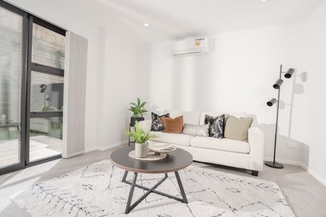 Photo of property in 24 Tukari Lane, Mangere Bridge, Auckland, 2022