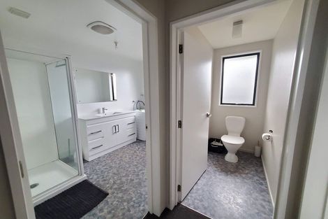 Photo of property in 5a Kawaka Street, Riccarton, Christchurch, 8041