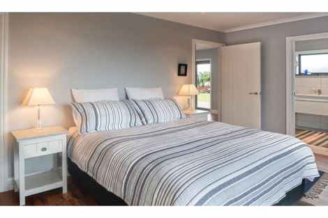 Photo of property in 47 Doves Bay Road, Kerikeri, 0294