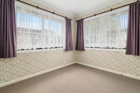 Photo of property in 35 Robertson Street, Glenholme, Rotorua, 3010