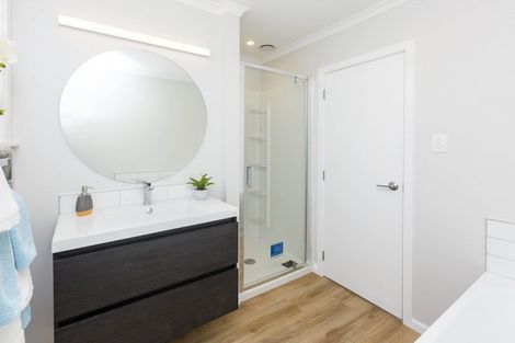 Photo of property in 5a Moonshine Road, Trentham, Upper Hutt, 5018