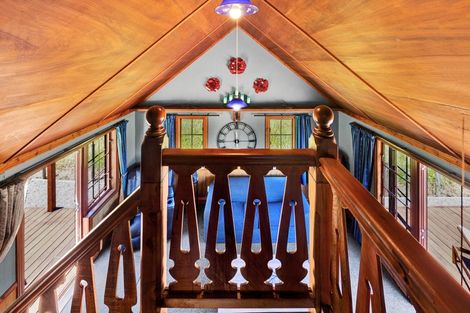 Photo of property in 145 Te Mahoe Road, Mokau, 4376