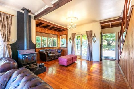Photo of property in 3 Makora Avenue, Oneroa, Waiheke Island, 1081